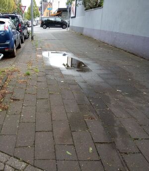 Ziemlich gefährlich dieser Radweg